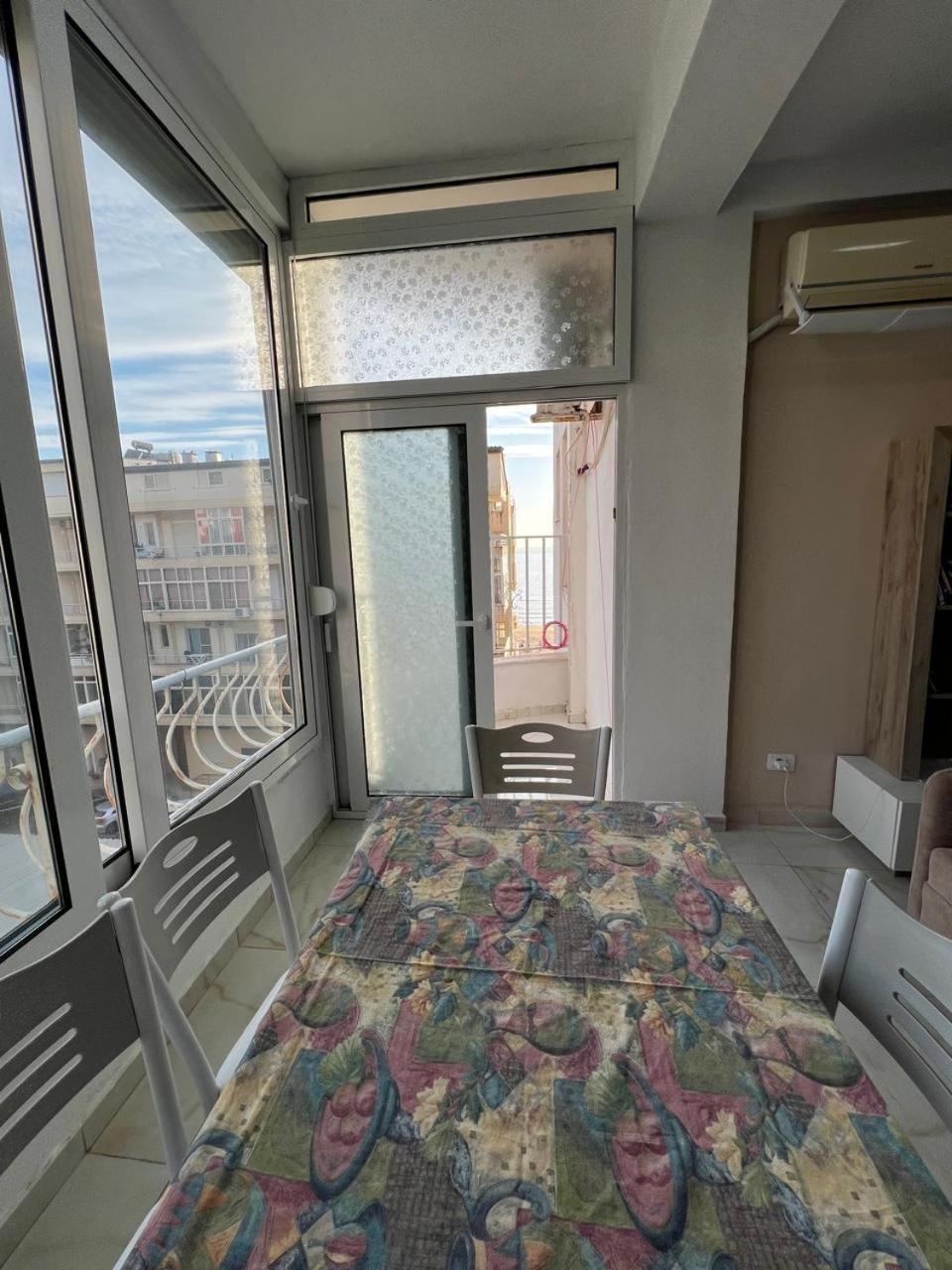 Beach Studio Durres Seaview Buitenkant foto